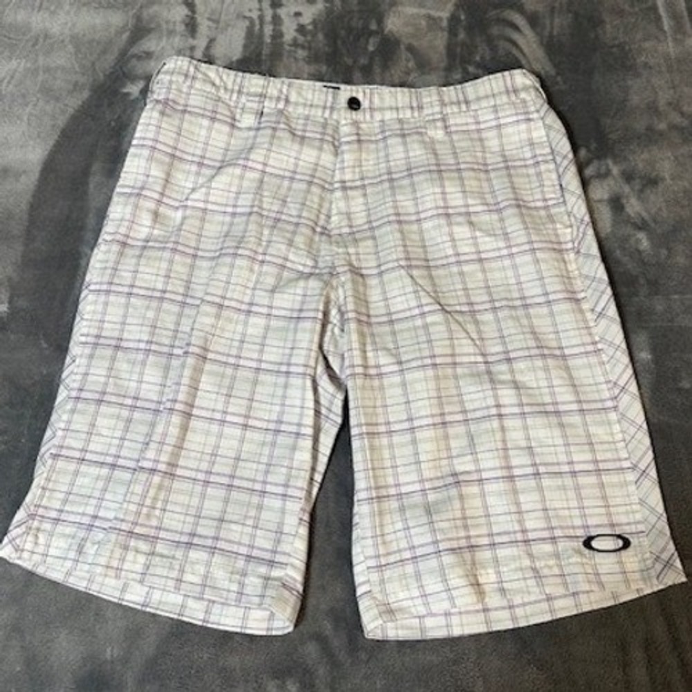 Oakley Mens Plaid Golf Shorts Size 36W White Purple Grey Performance Stretch